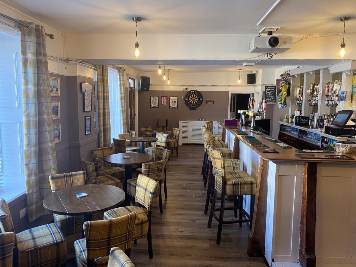 Queensberry Arms Hotel Kirkconnel Екстериор снимка